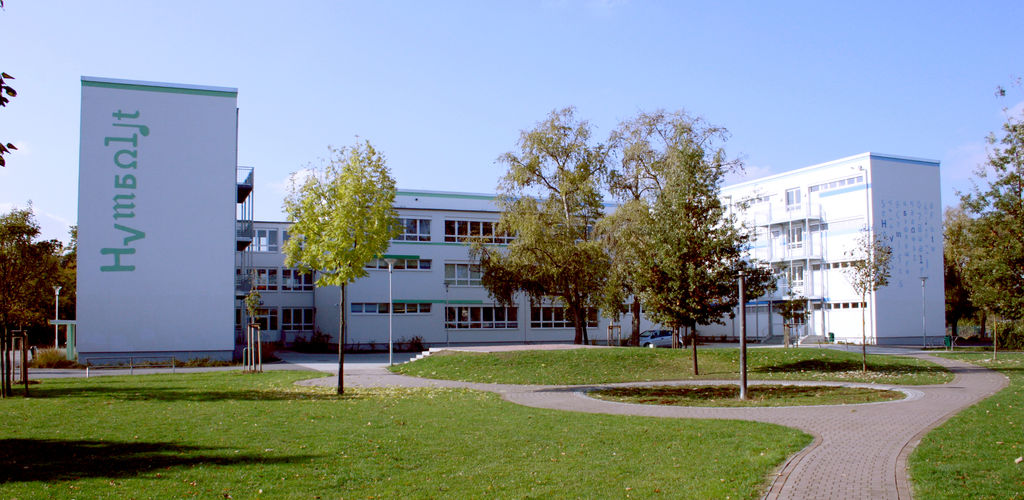 Panorama Schulhof